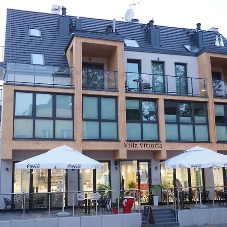 Vittoria Aparthotel