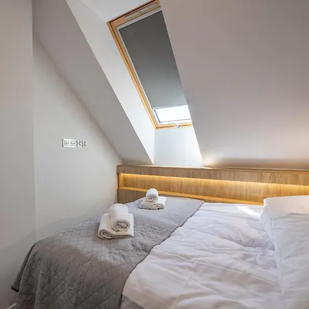 Vittoria Aparthotel 4*