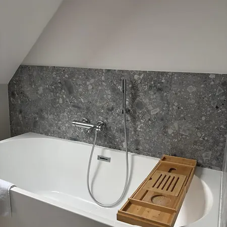 Vittoria 4*