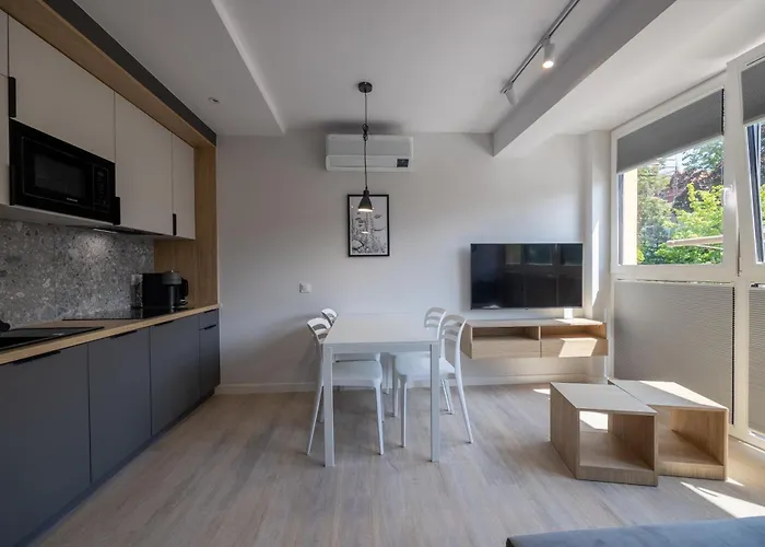 Aparthotel Vittoria 4*